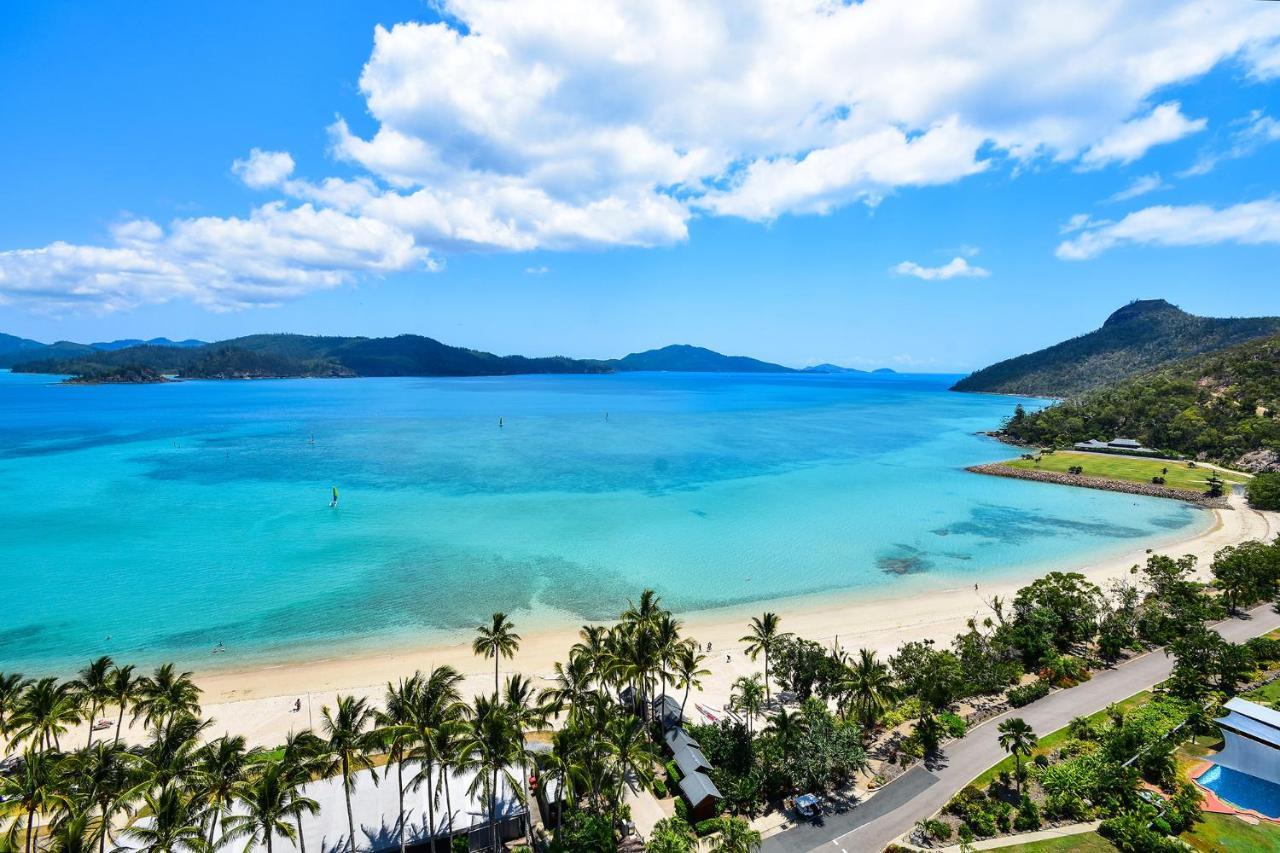 Beachfront Hamilton Island Exterior photo