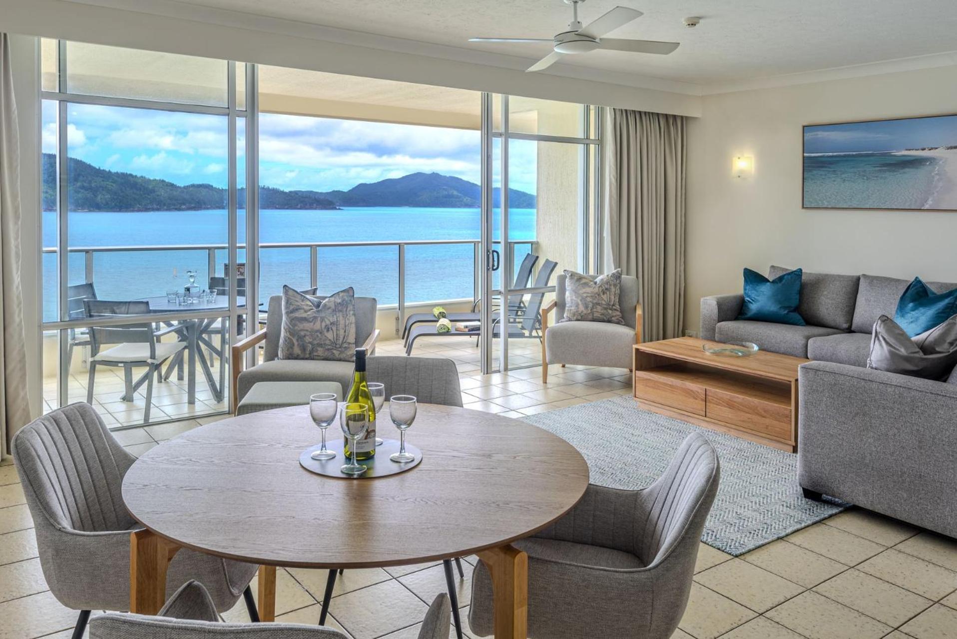 Beachfront Hamilton Island Exterior photo