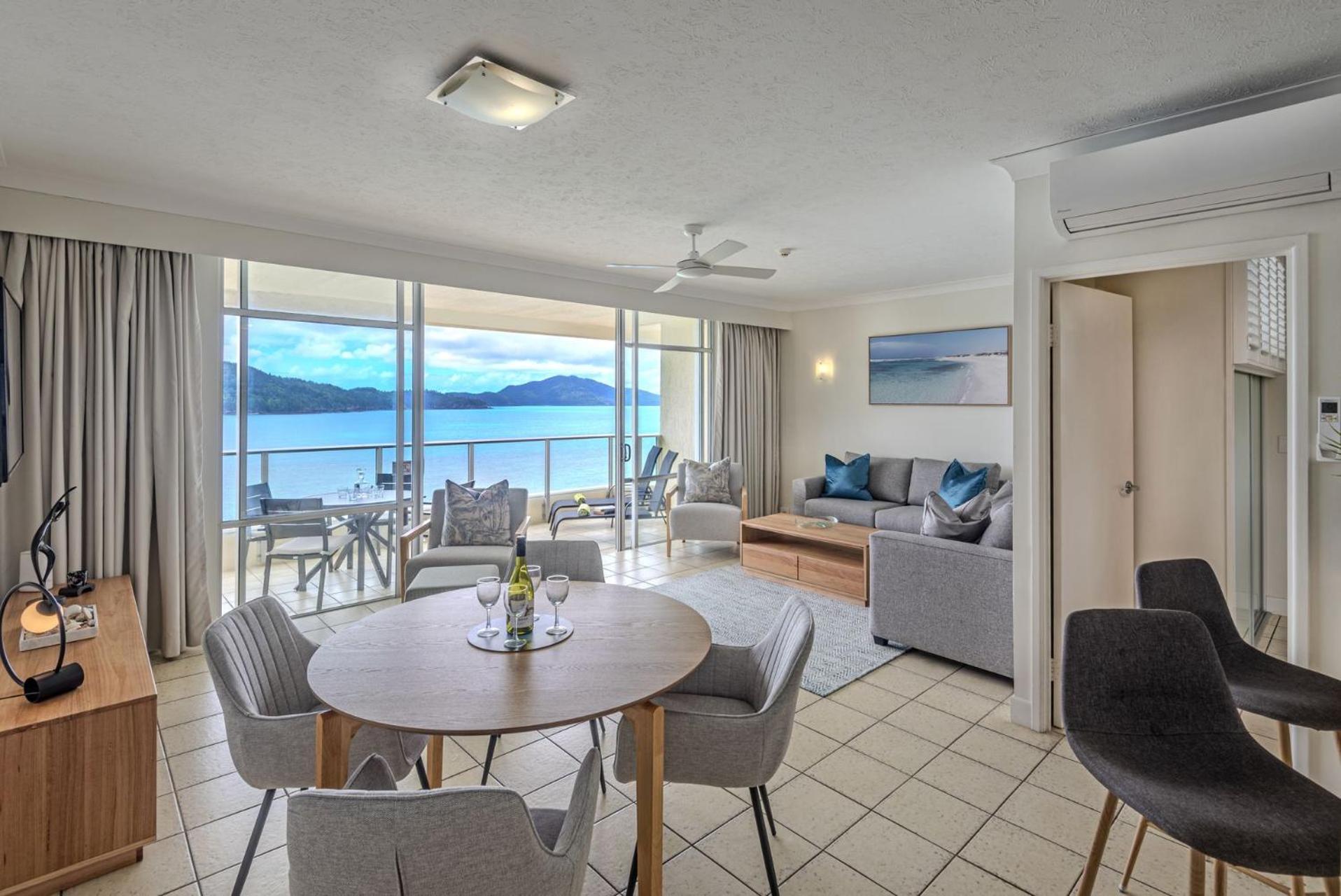 Beachfront Hamilton Island Exterior photo